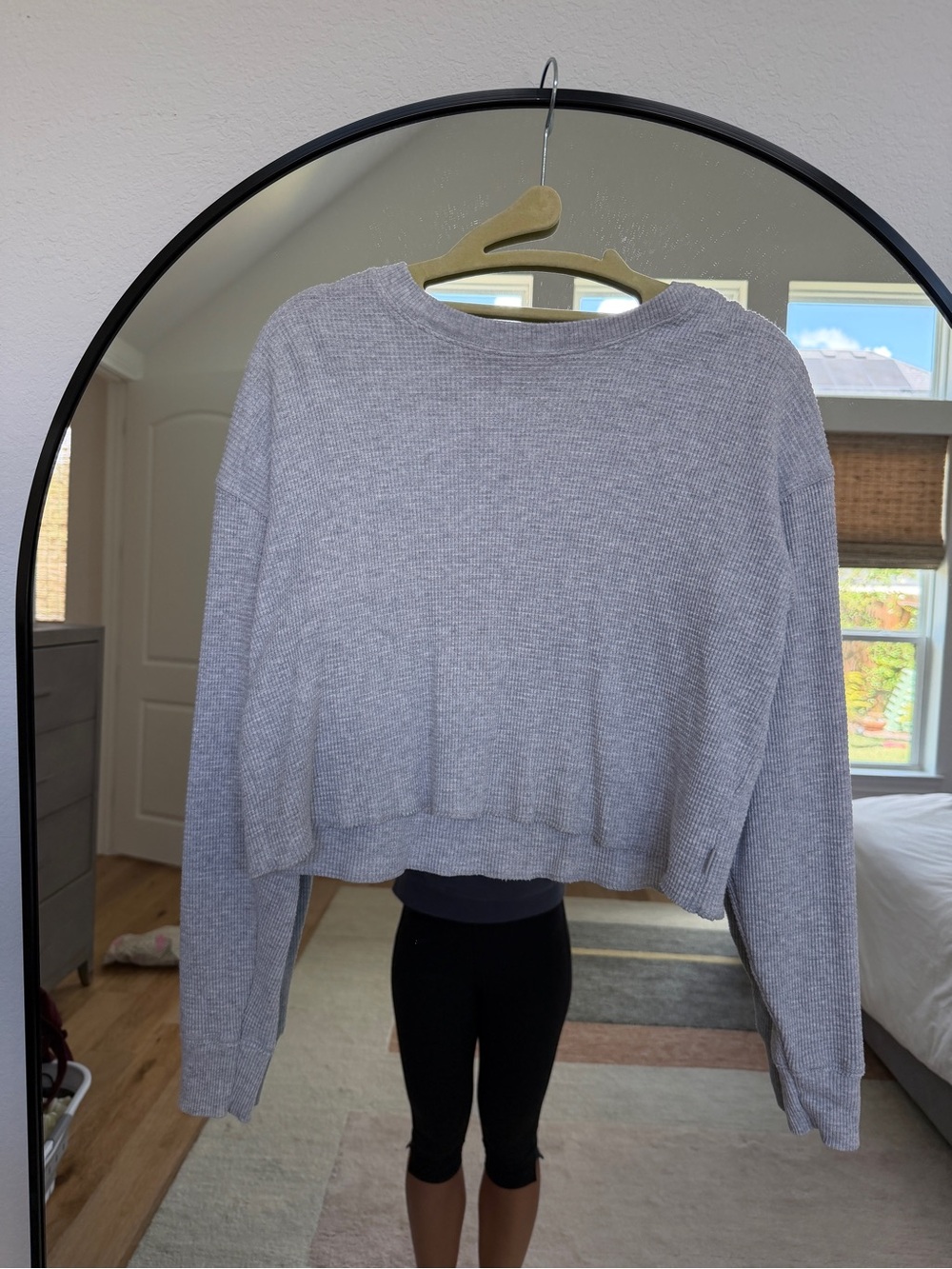 TNA Light Gray Cropped Waffle Knit Sweatshirt